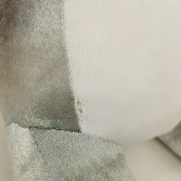 Build A Bear BAB Toothy Shark Plush 2023 Gray Stuffed Animal Great White Toy - Picture 13 of 13